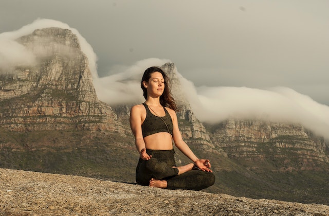 Dlaczego warto zacząć medytować?